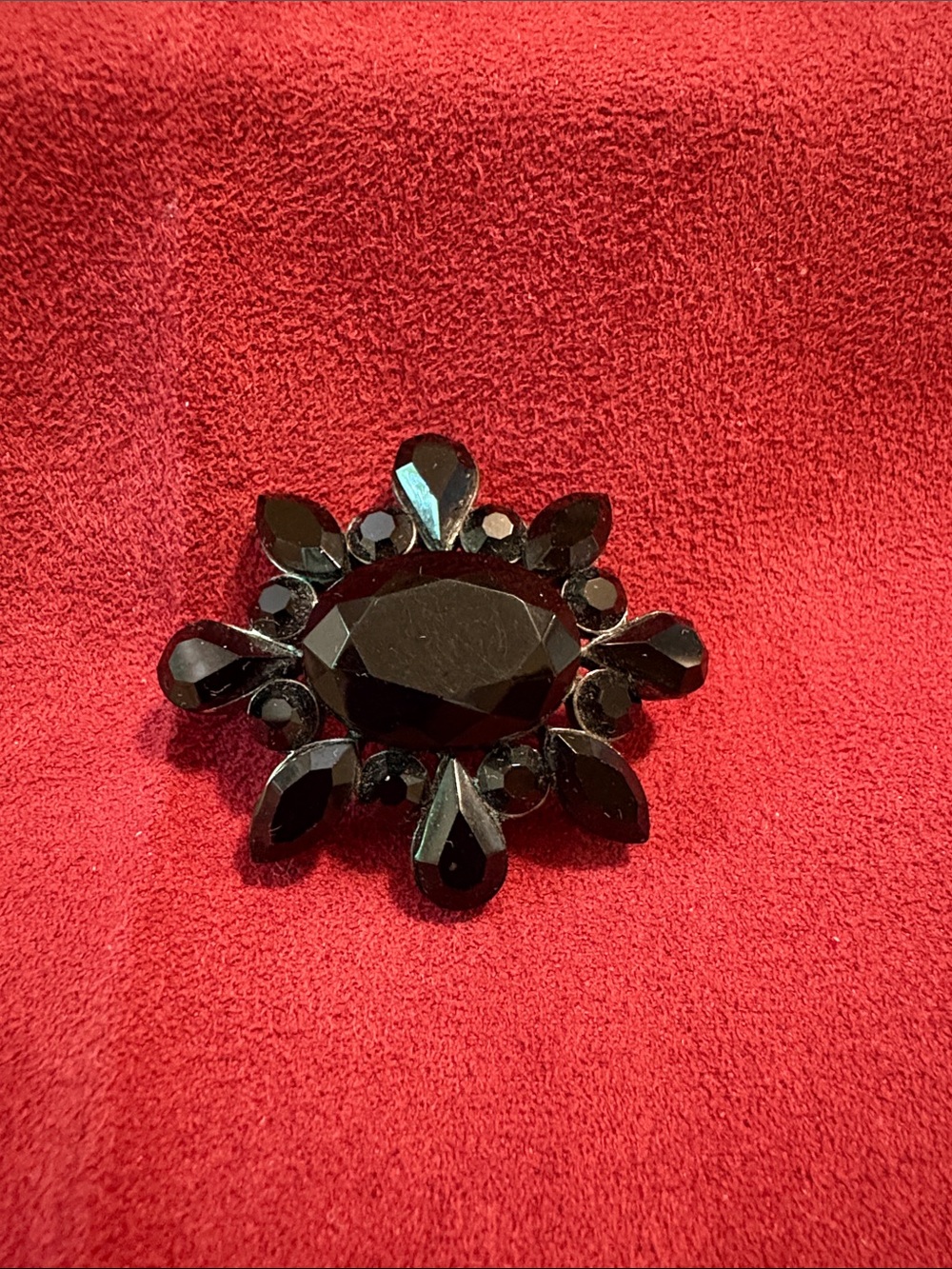 Black Faceted Crystal Floral Brooch - Women Jewelry